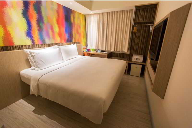 Genting Hotel Jurong Singapore Exterior photo