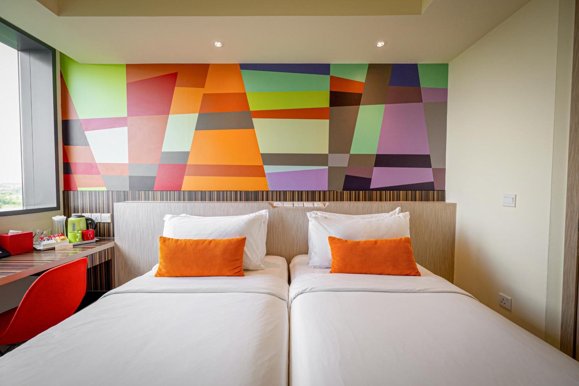 Genting Hotel Jurong Singapore Exterior photo